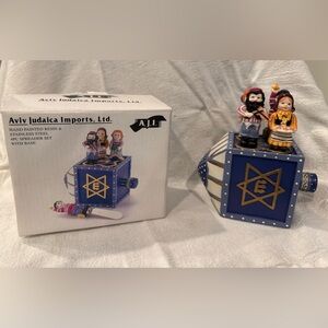 Aviv Judaica Set of 4 Jewish Family Spreaders with Dreidel Base